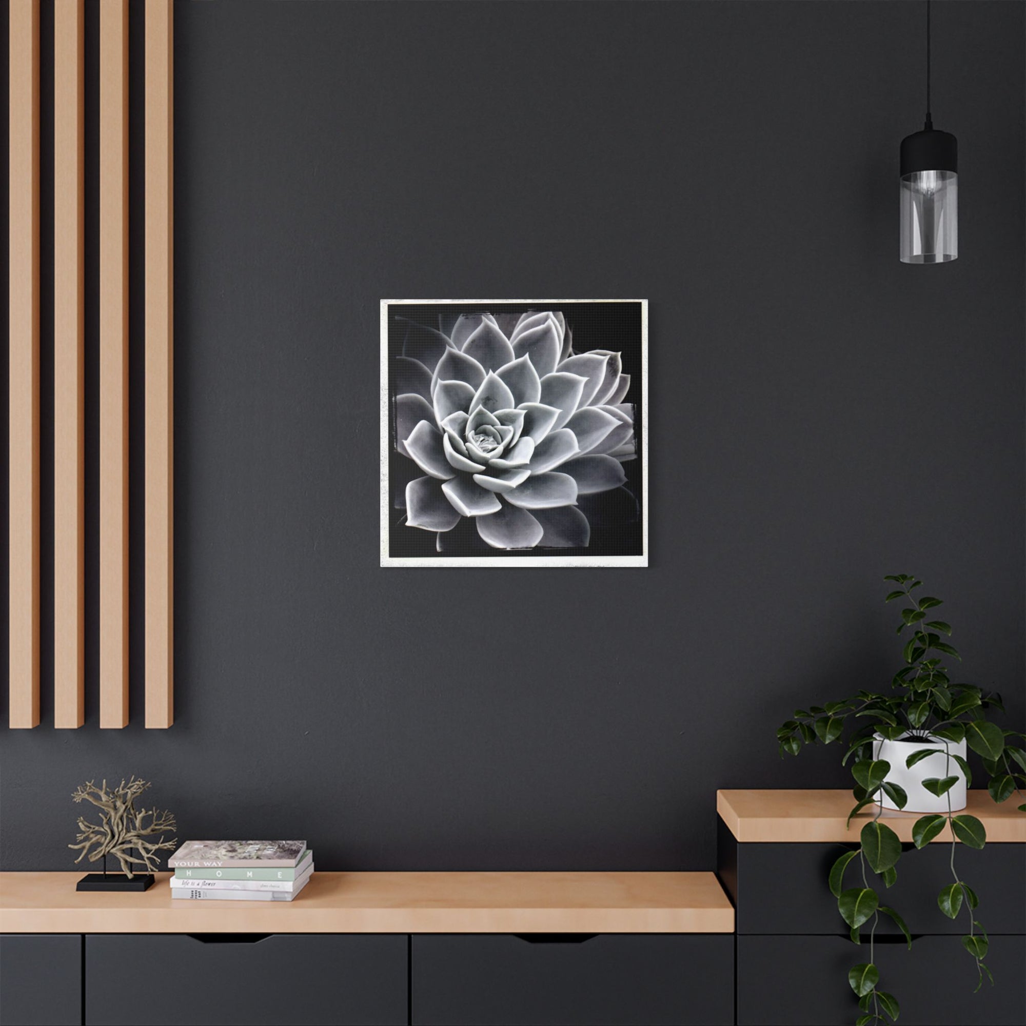 Succa Satin Canvas, Stretched