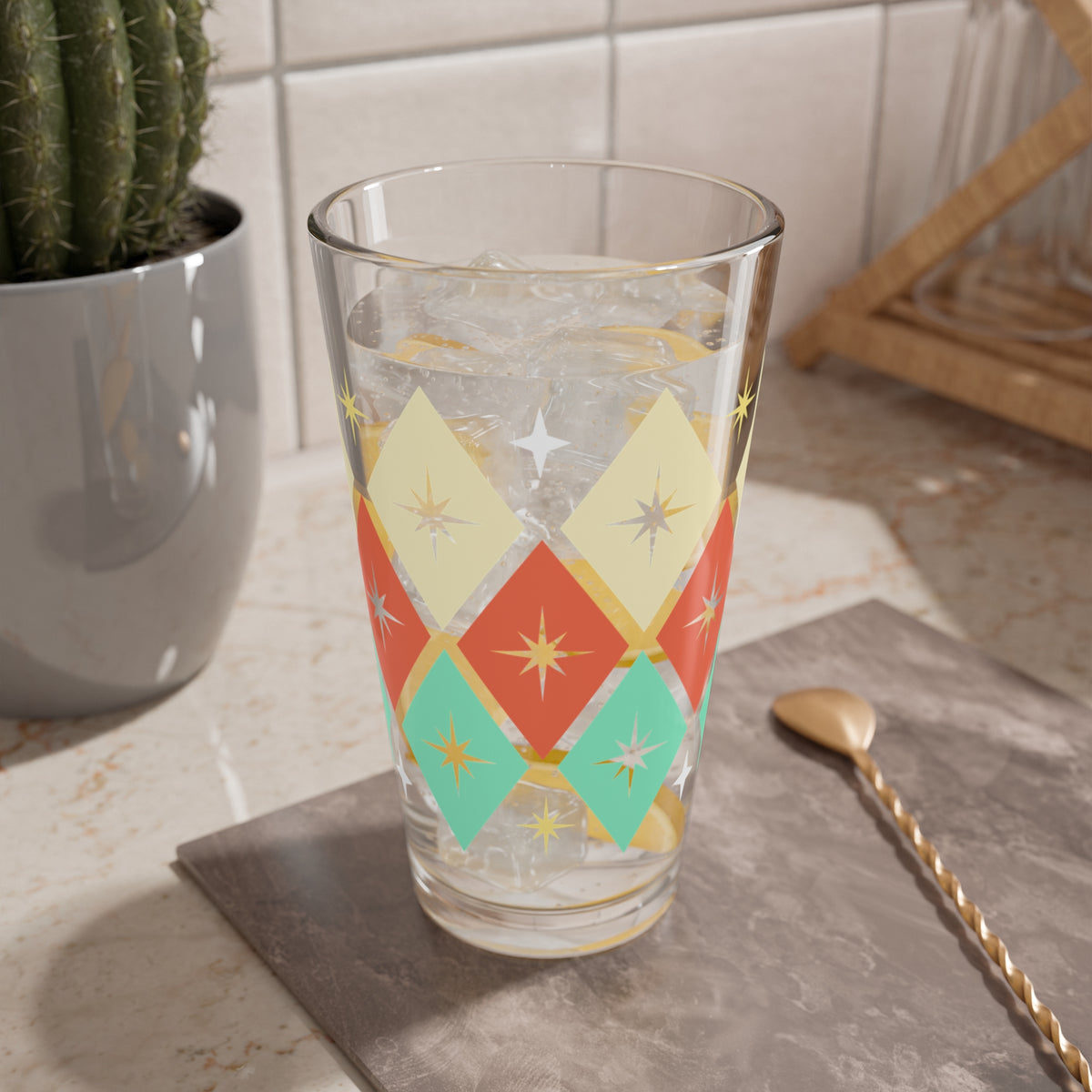 Mid-Century Diamond Mixing Glass — 16oz Retro Cocktail Shaker Glass