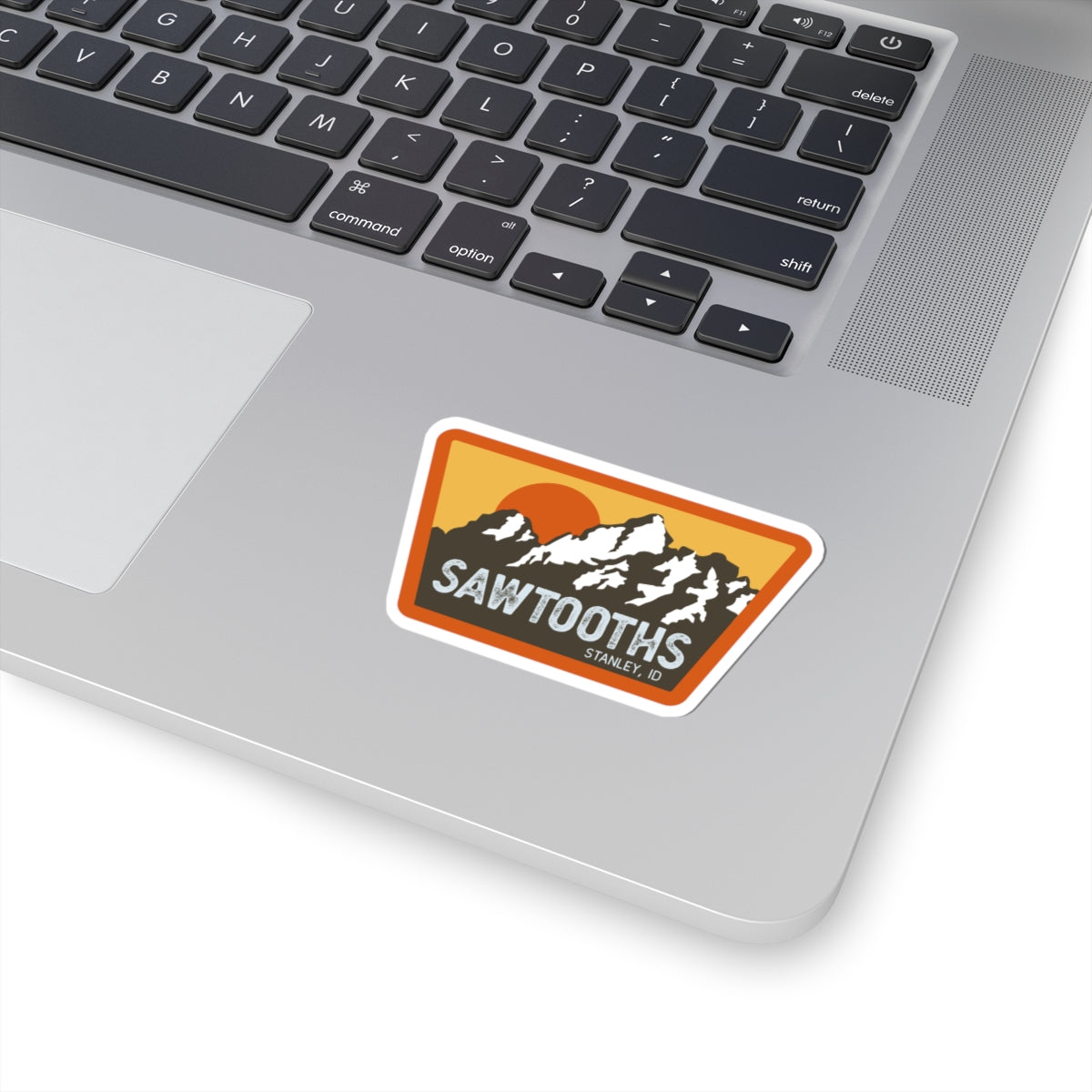 Sawtooths Mountain Sticker — Stanley ID Retro Sunset Kiss-Cut Sticker