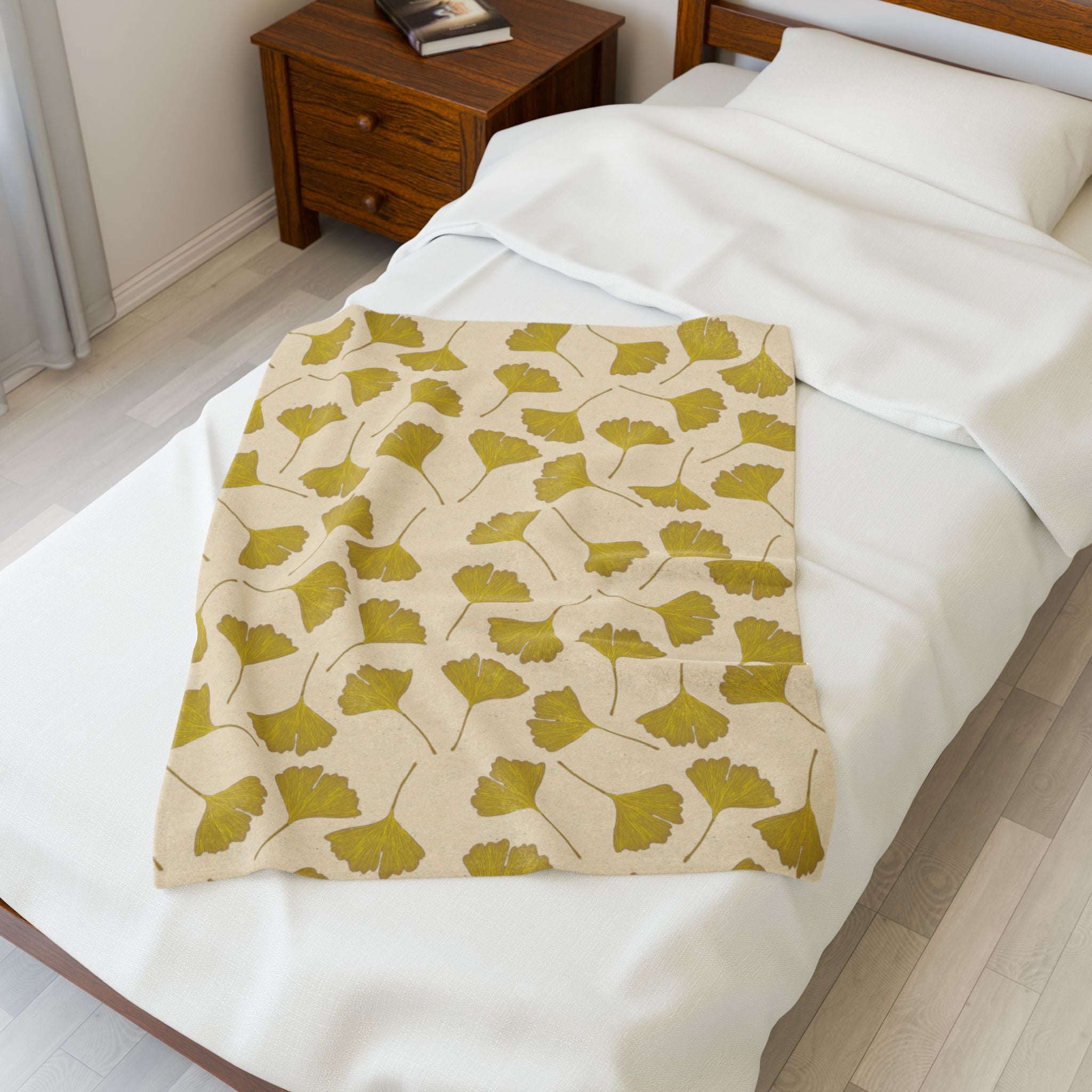 Ginkgo Leaf Velveteen Plush Blanket