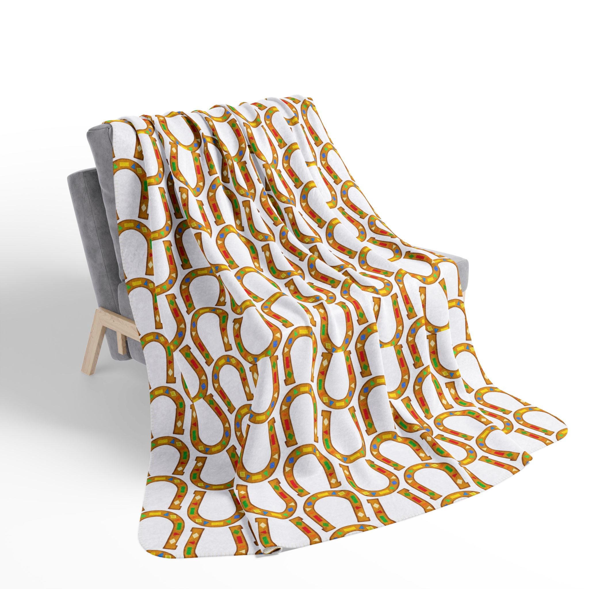 Horseshoe Pattern Fleece Sherpa Blanket – Cozy Equestrian Lucky Charm Throw